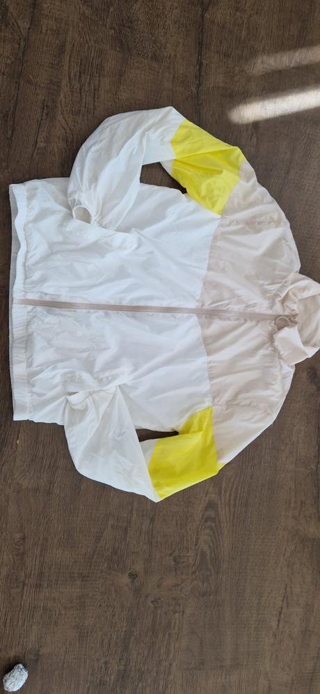 Podšita vetrovka, reserved,158