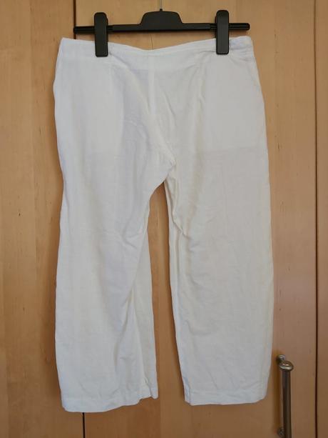 Dámske biele ľanové trištvrťové nohavice č.m, m