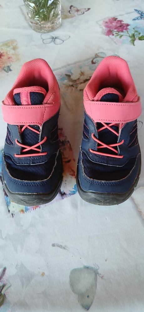 Topánky turisrické, decathlon,32