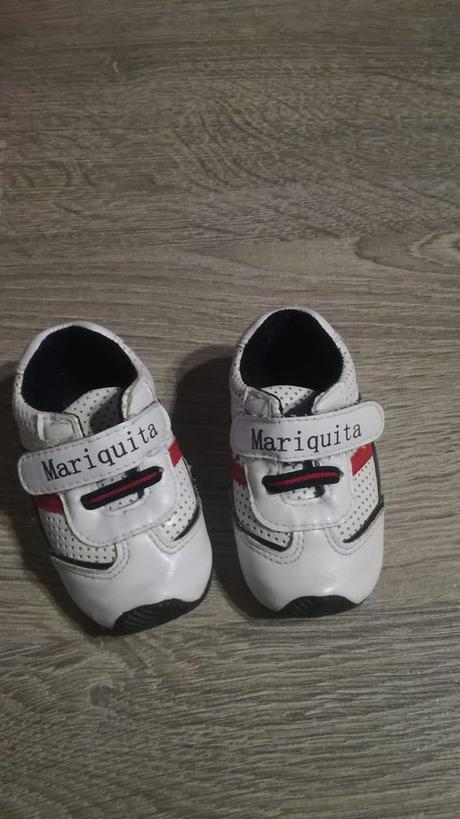 Capačky tenisky, 18