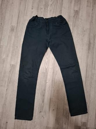 Ponúkam na predaj zateplené nohavice, c&a,176