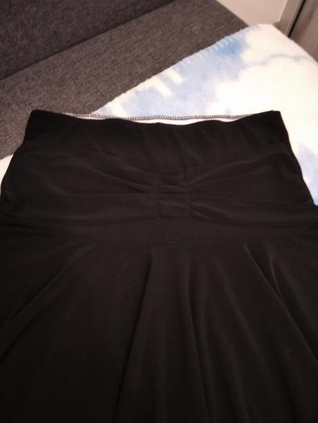 Riasena sukňa veľkosť s, s