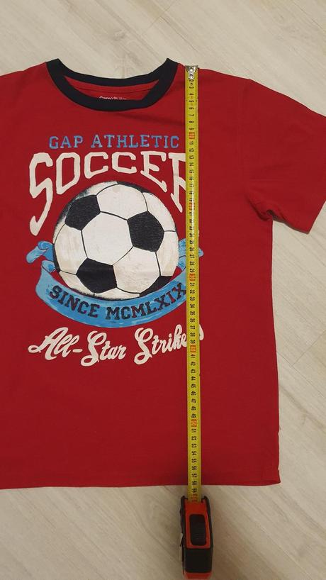 Tričko pre futbalistu, 146