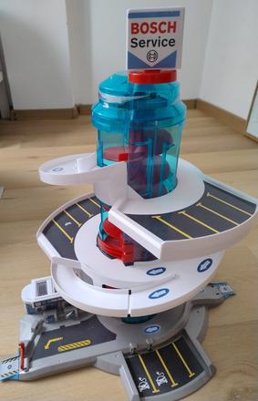 Poschodová garáž bosch helix, 