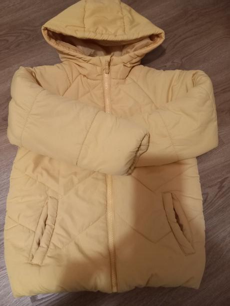 Dievcenska bunda, sinsay,122