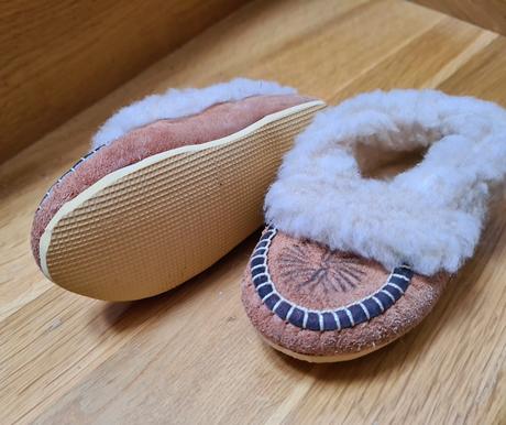 Kožušinové papučky, 20