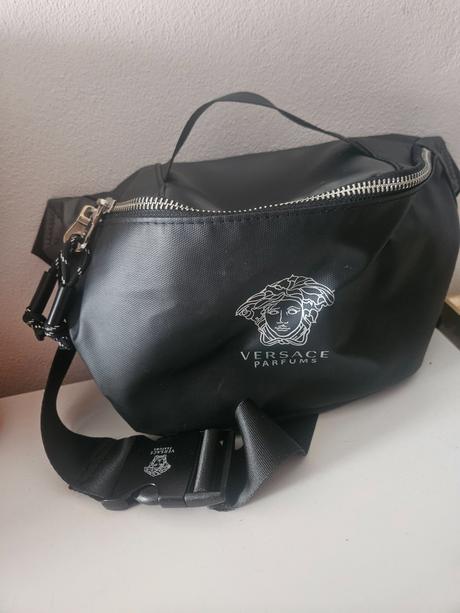 Ľadviny versace, versace
