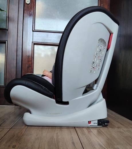 Autosedačka,