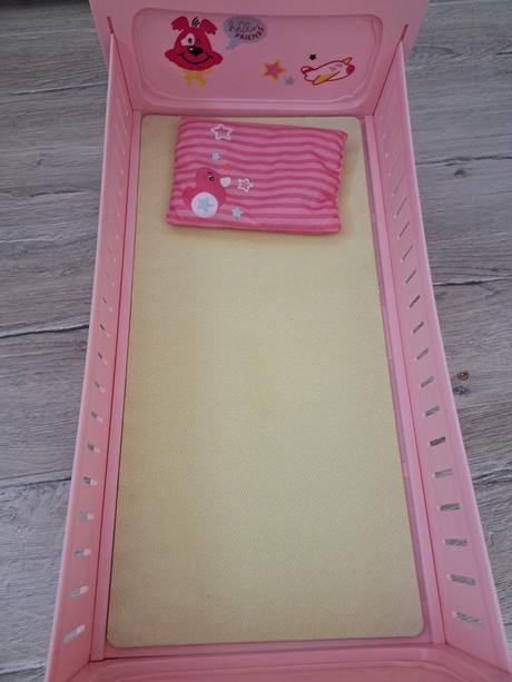 Baby born postielka,