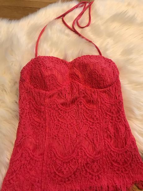 Čipkovaný sexi top - korzet,