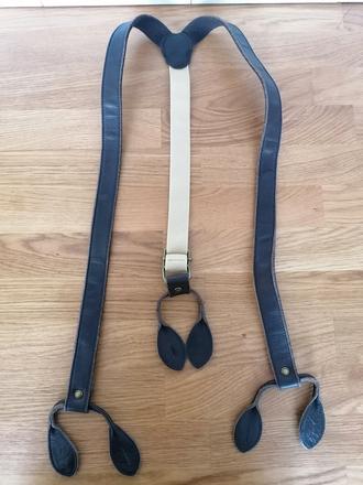 Kožené traky, benetton