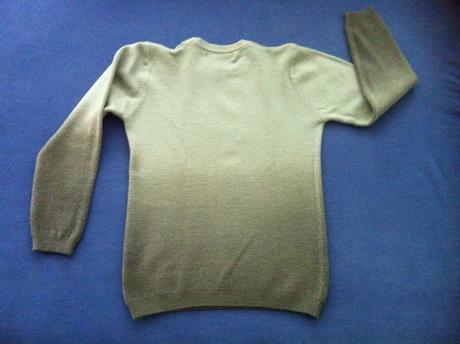 Dvojfarebný svetrík, s