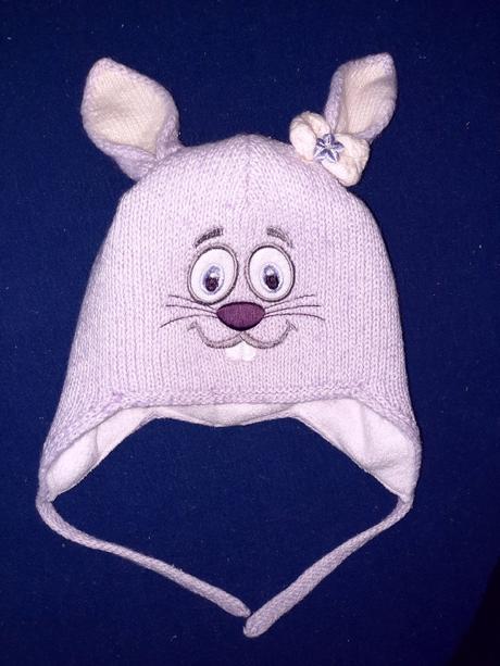 Teplá čiapka so zajačikom, 104