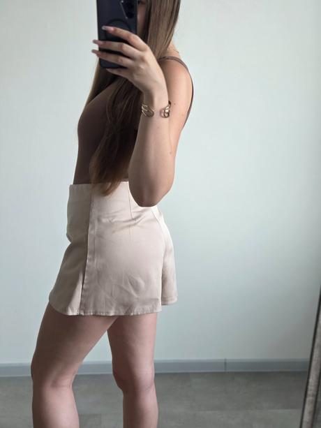 Skort l, l