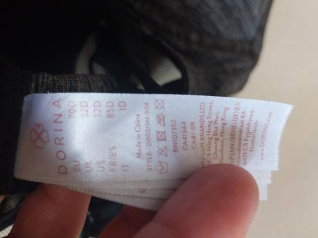 3x podprsenka ..cena spolu, h&m,70a