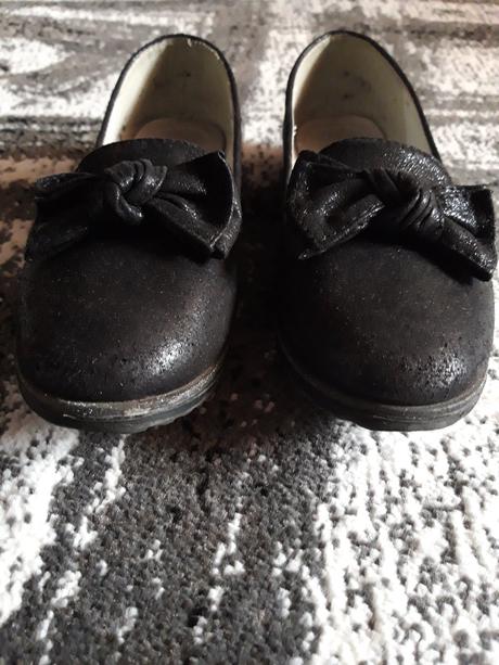Dievčenské topánky, 31