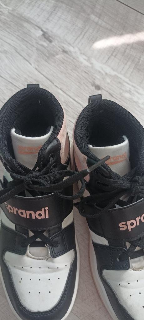 Sprandi 33 jeseň, sprandi,33