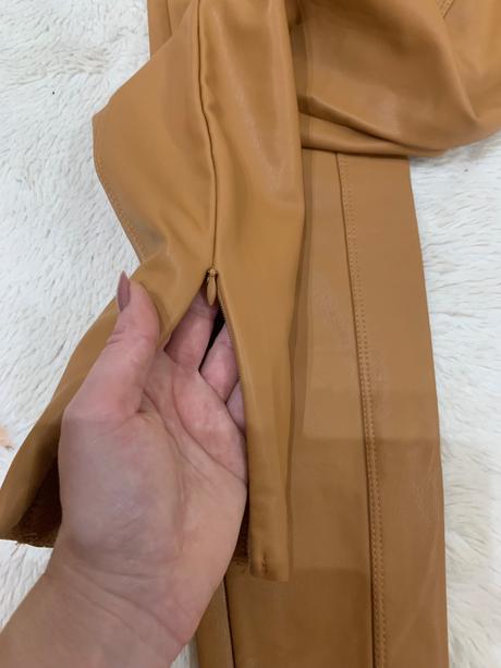 Koženkové nohavice, amisu,s