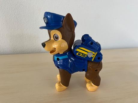Labkova patrola, chace 15 cm na baterky, 