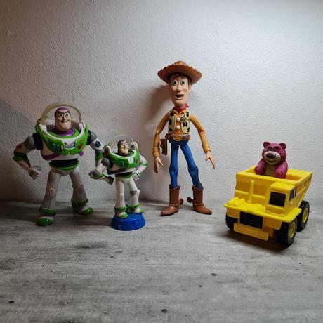 Toy story, woody, buzz,