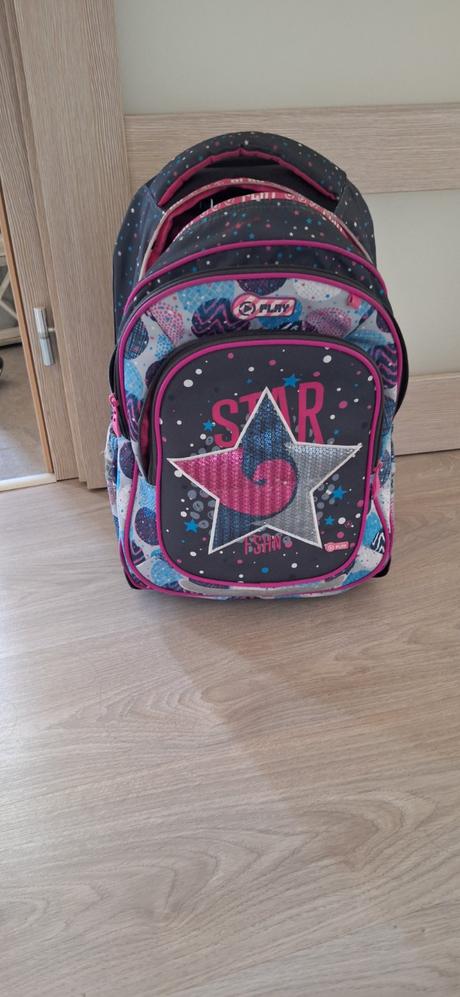 Skolska taska na kolieskach, 