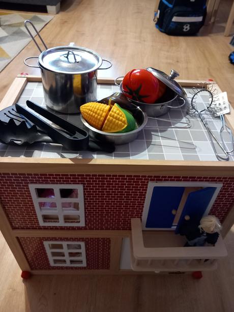 Domček pre bábiky, 