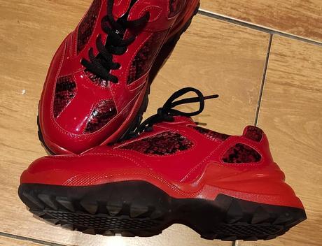 Tenisky s hadím vzorom, 38