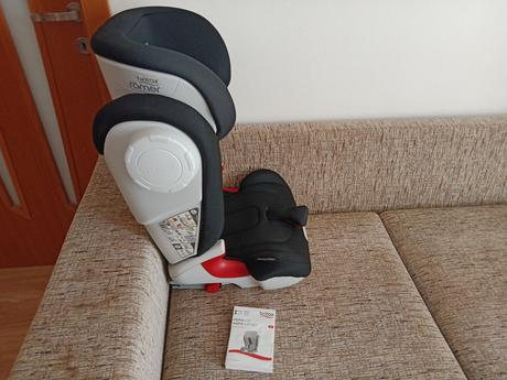 Autosedačky britax romer kidfix xp,cena za kus, britax
