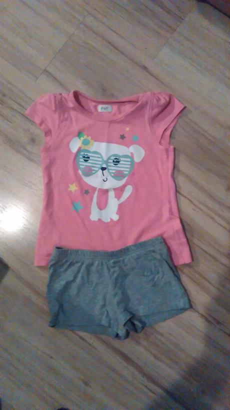 Pyzamka 98/104, f&f,98