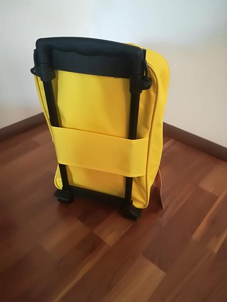 Detský kolieskový kufor, 