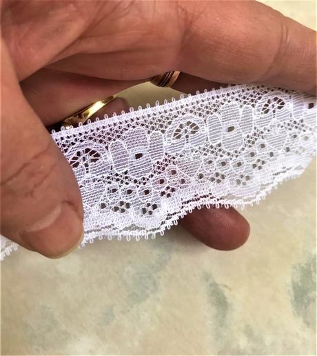 Zbytok čipky 2 ks - 7 metrov, 