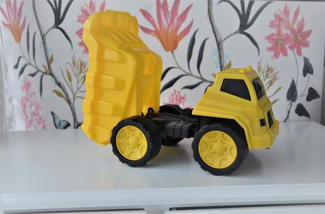 Žlté vyklápacie auto, 