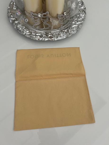 Louis vuitton dustbag z hnedej krabice, louis vuitton