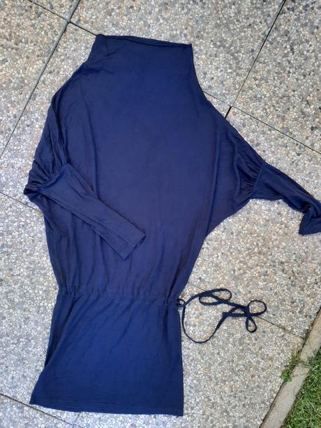 Zlava. šaty velk. m/l., m