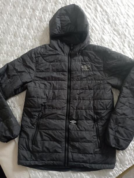 Umbro bunda, umbro,s