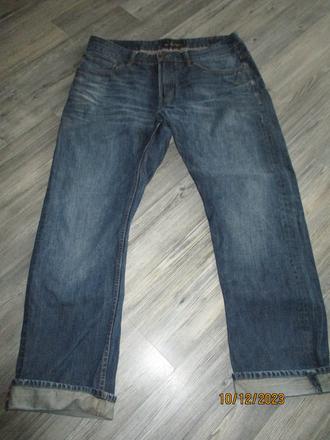 Frajerské rifle, c&a,36