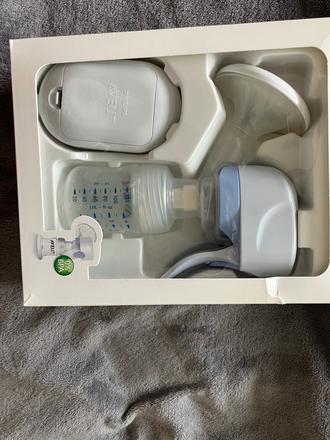 Odsavacka avent elektronická 2x použitá, 