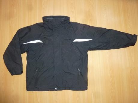 Lyziarska bunda zn. trespass, 140