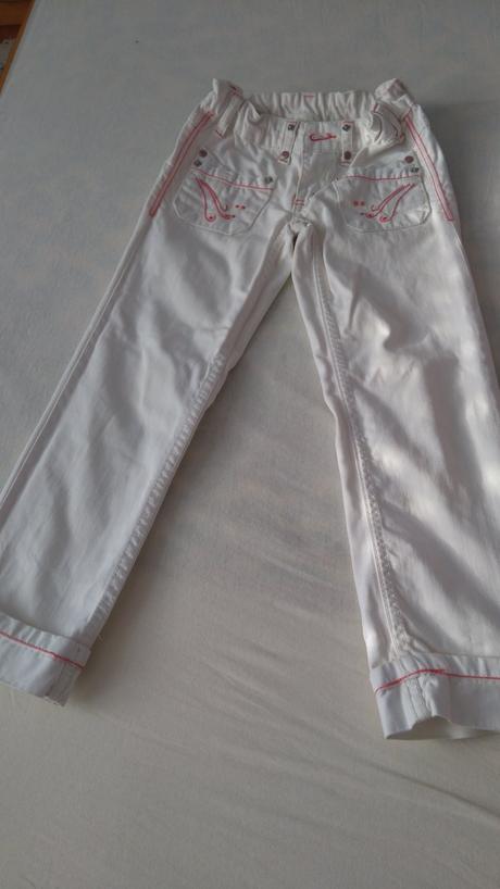 Dievčenské rifle, reserved,122