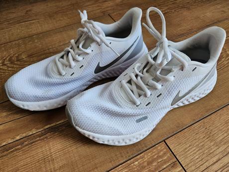 Predám tenisky nike 40,5, nike,40