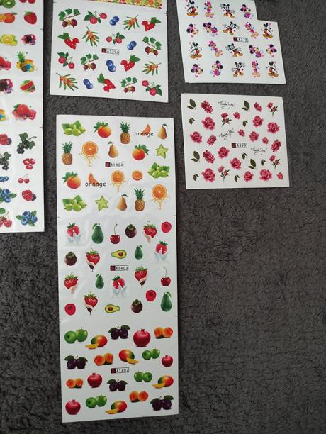 Vodolepky na nechty,