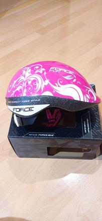 Prilba na bicykel, s