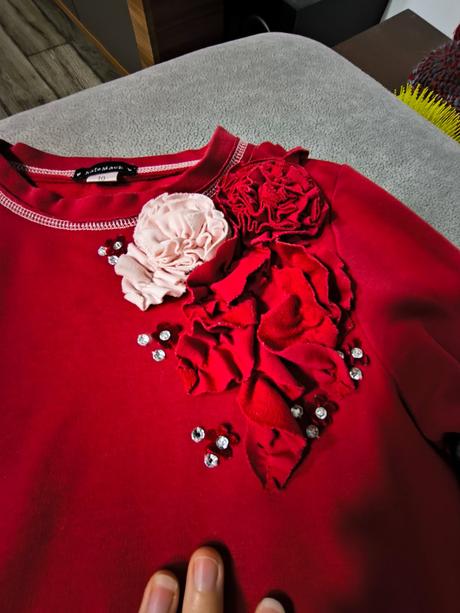 Krásne šaty kate mack v super stave, 140