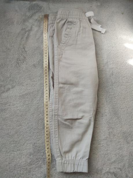 Svetlošedé tenké nohavice, pepco,92