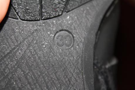 Cierne cizmy vel.39, 39