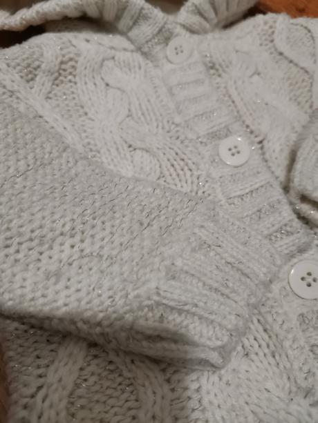 Sveter, lupilu,62