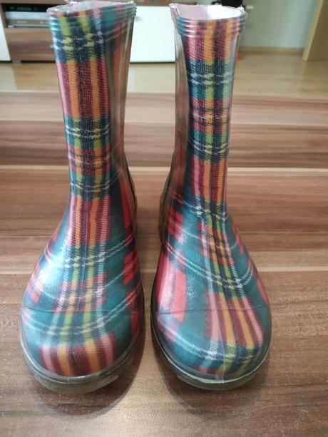 Gumáky, protetika,29