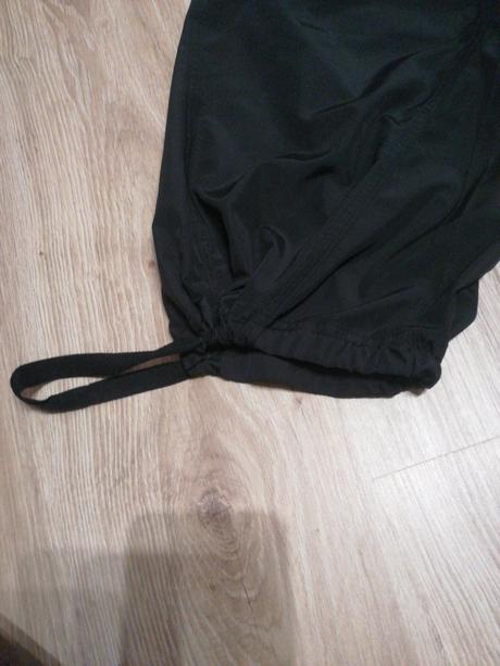 Adidas sustiakove nohavice 38/40, adidas,40