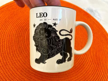 Darčekový hrnček znamenie leva,