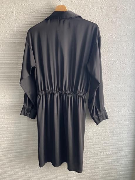 Raz nosená zara čierna saténová dlhšia košeľa xs, zara,xs